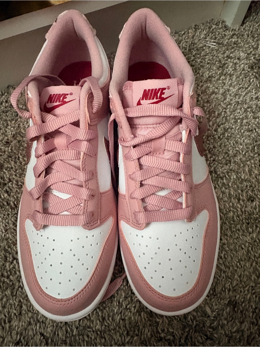 Nike Women's Pink Glaze and White Low-Top Sneakers 6.5 y = 8 women’s - Picture 6 of 10